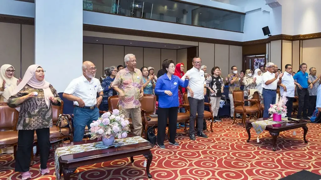 Dokumentasi Foto Komunitas 50plus
