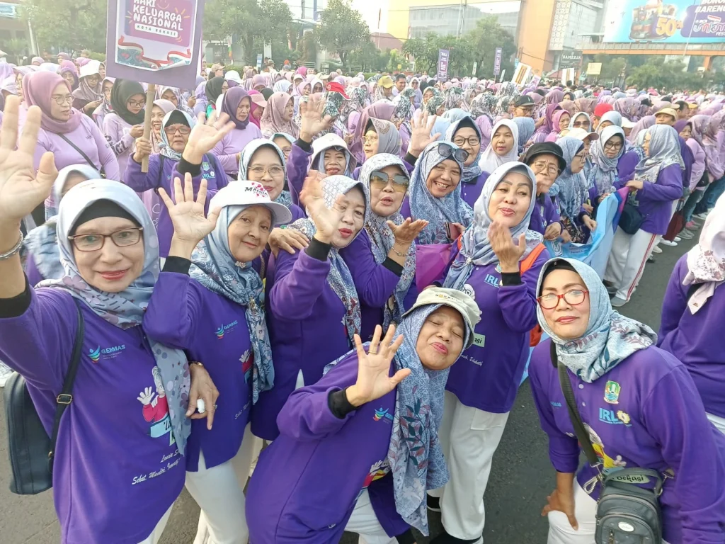 Kehidupan Emas di Sekolah Lansia Cempaka Medistra 2