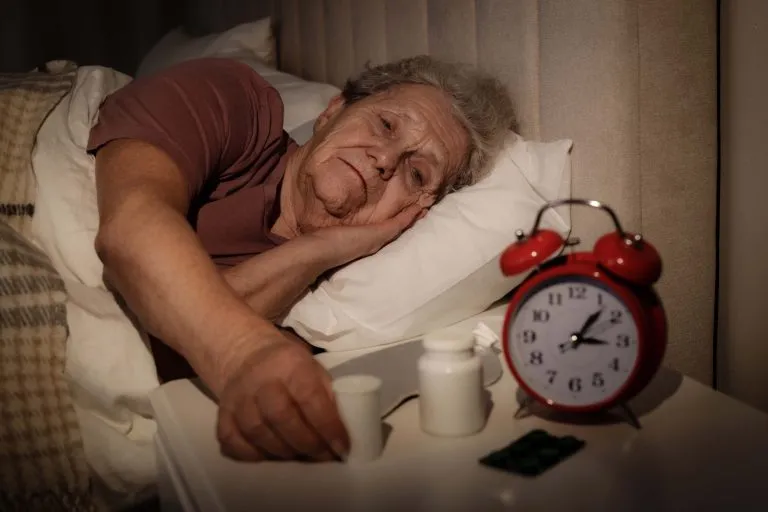 Cara Mengatasi Insomnia Pada Lansia Dengan Efektif