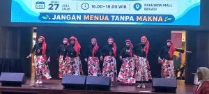 Ratusan Lansia Unjuk…
